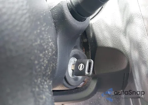 2008 Nissan Versa 1.8S из США, поврежденный, VIN 3N1BC11E18L391547